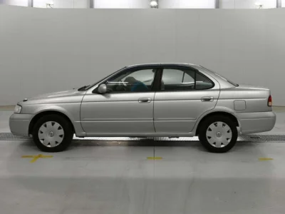 Nissan Sunny