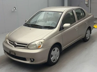 Toyota Platz