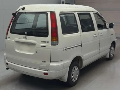 Toyota LiteAce Van