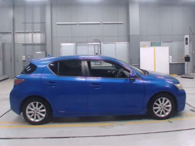 Lexus CT200h