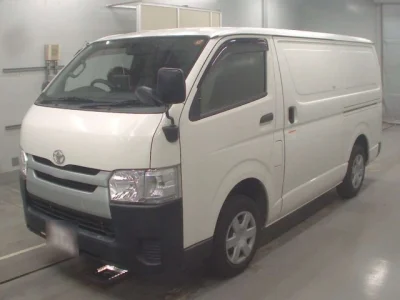 Toyota HiAce Van