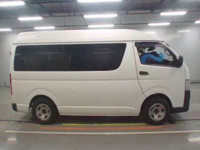 Toyota RegiusAce