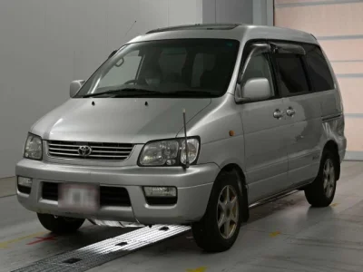Toyota Lite Ace Noah