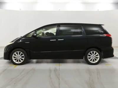 Toyota Estima Hybrid