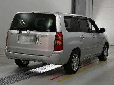 Toyota Succeed