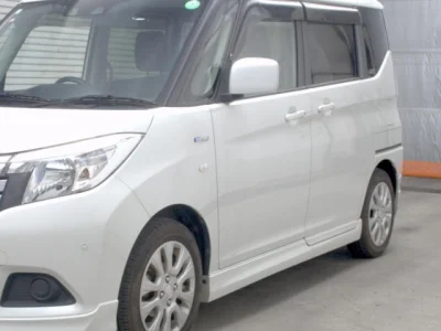 Suzuki Solio