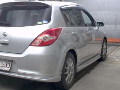 Nissan Tiida