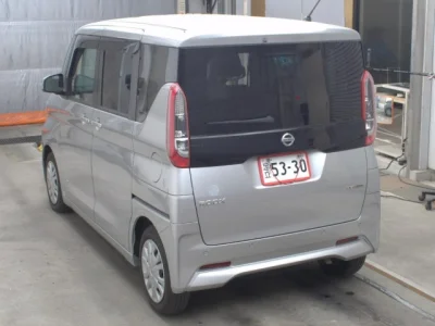 Nissan ROOX