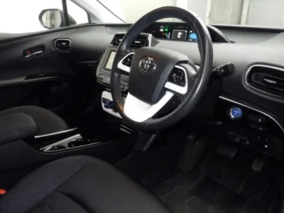 Toyota Prius PHV