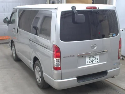 Toyota RegiusAce