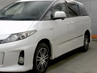 Toyota Estima Hybrid