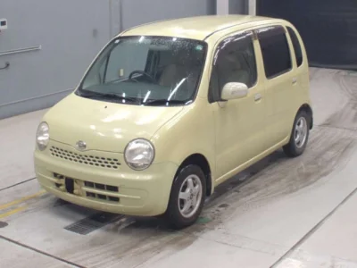 Daihatsu Move Latte
