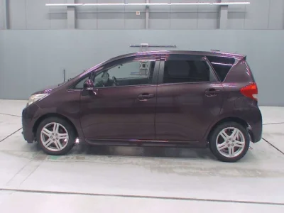 Subaru Trezia