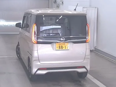 Nissan ROOX