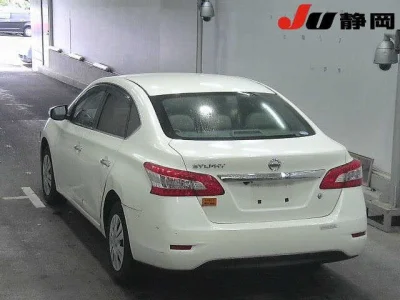 Nissan SYLPHY