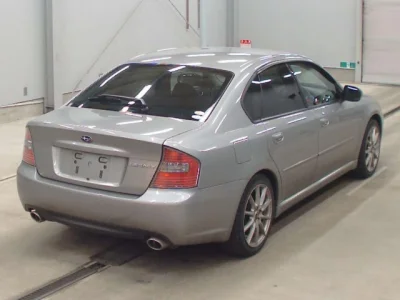 Subaru Legacy B4