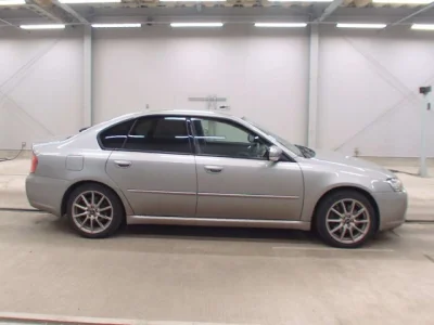Subaru Legacy B4