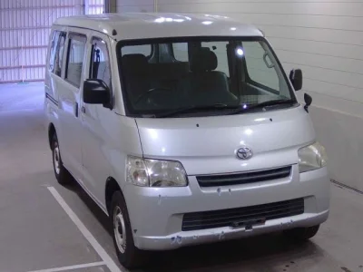 Toyota LiteAce Van