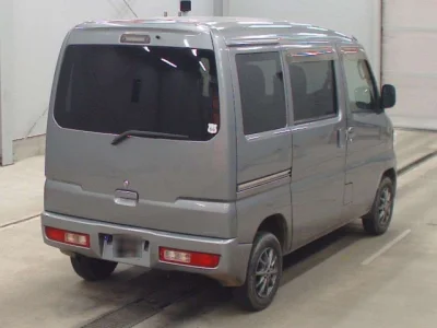 Mitsubishi Minicab Van