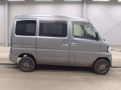 Mitsubishi Minicab Van