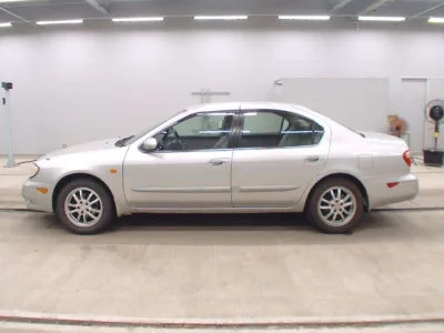 Nissan Cefiro