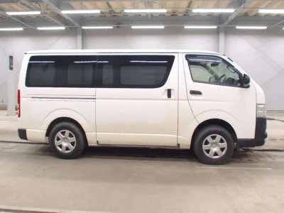 Toyota RegiusAce