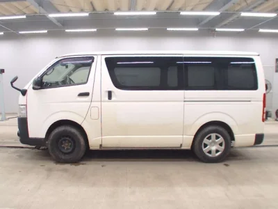 Toyota RegiusAce
