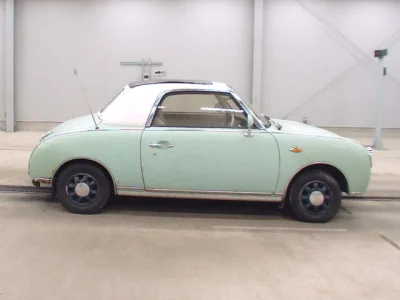 Nissan Figaro