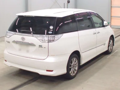 Toyota Estima Hybrid