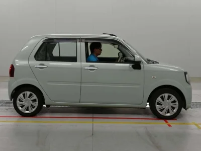 Daihatsu Mira Tocot