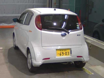 Subaru R2