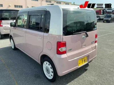 Daihatsu Move Conte