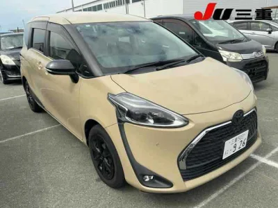Toyota Sienta