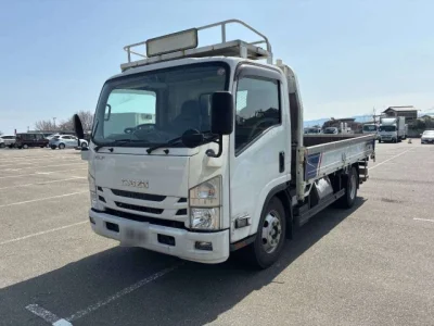 Isuzu Elf