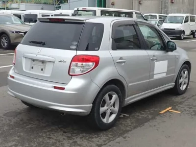 Suzuki SX-4