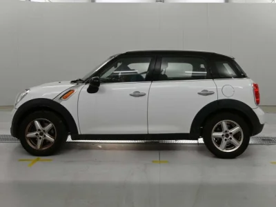 MINI Crossover