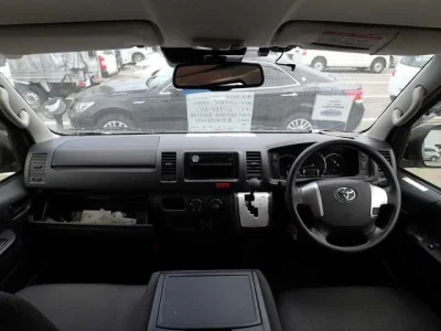 Toyota RegiusAce