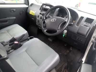 Toyota LiteAce Van