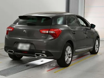 Citroen DS5