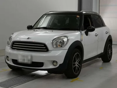 MINI Crossover