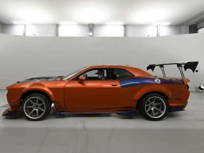 Dodge Challenger