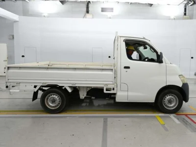 Toyota TownAce Truck