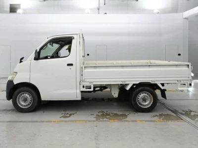 Toyota TownAce Truck