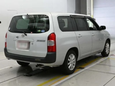 Toyota Succeed