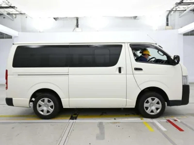 Toyota HiAce Van