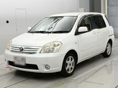 Toyota Raum