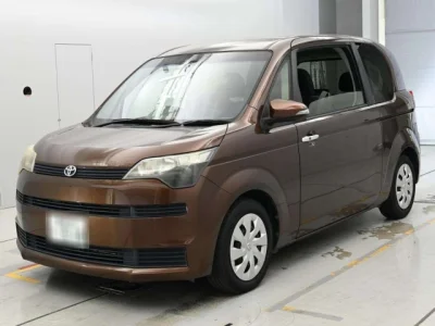 Toyota Spade