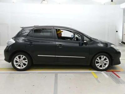 Toyota Blade