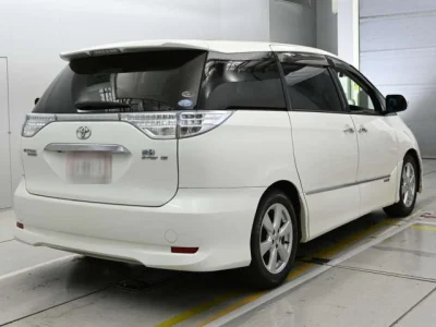Toyota Estima Hybrid