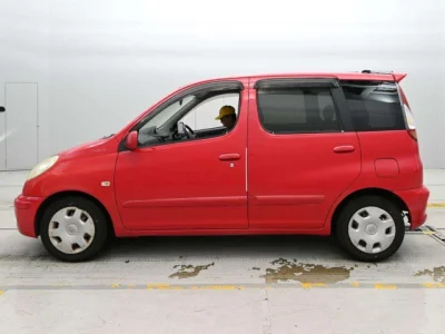 Toyota Funcargo
